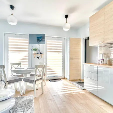 Nadmorski * Jastrzębia Góra