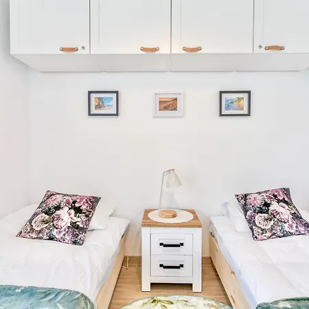 Nadmorski * Jastrzębia Góra